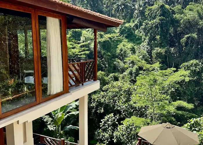 Astonishing Jungle With Pool In ウブド