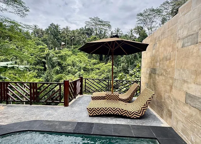 Astonishing Jungle With Pool In * ウブド